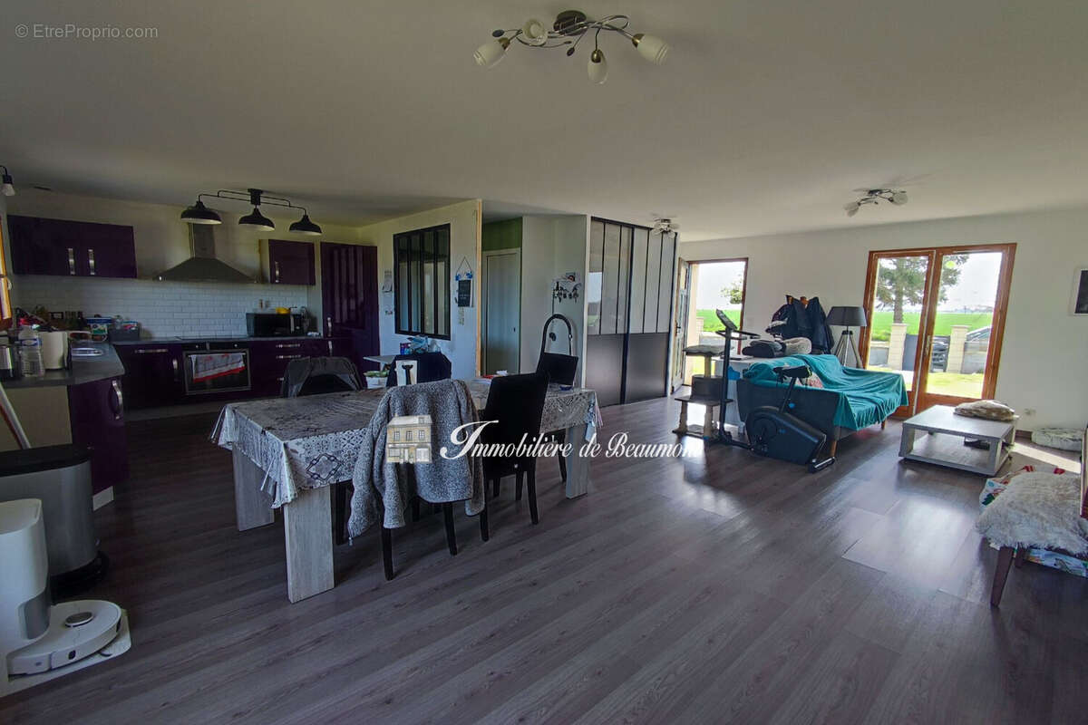 Maison à BEAUMONT-LE-ROGER