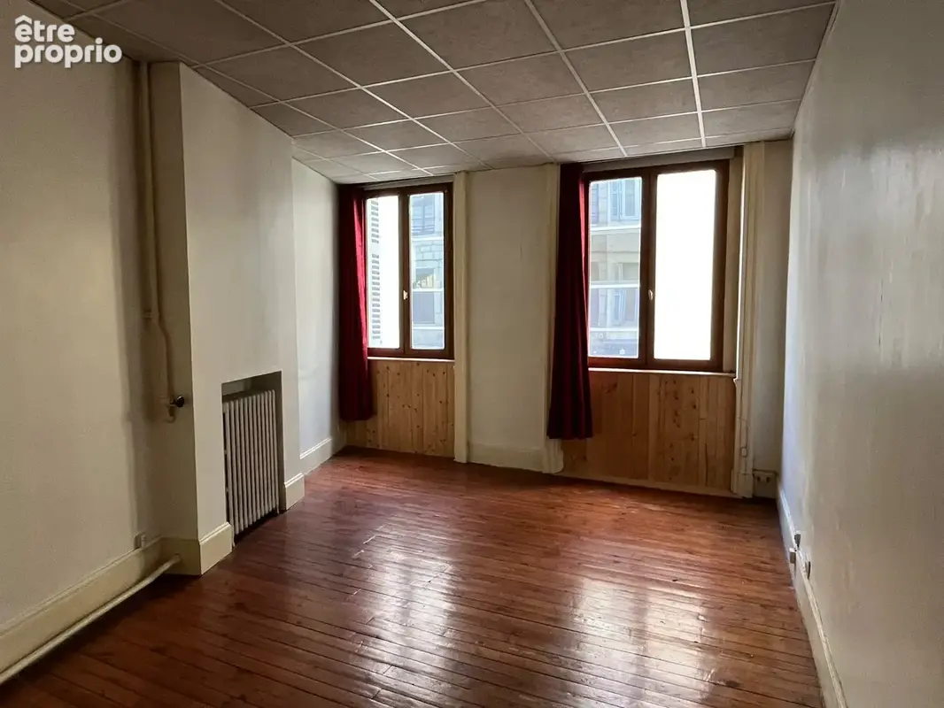 Appartement T3 de 80 m2 à rénover   Centre-ville de Saint-Étienne - photo 5