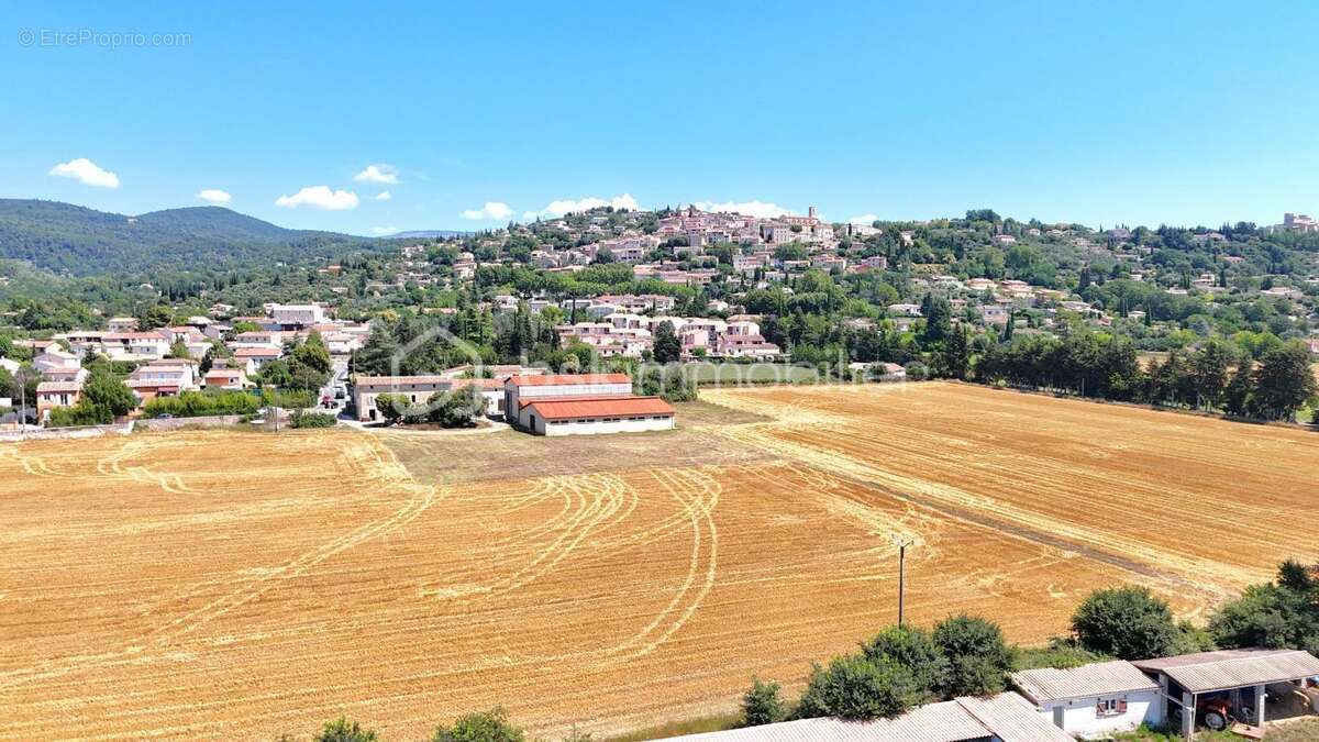 Appartement à FAYENCE