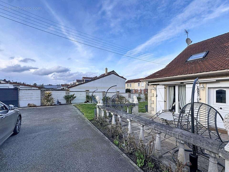 Maison à SOTTEVILLE-LES-ROUEN