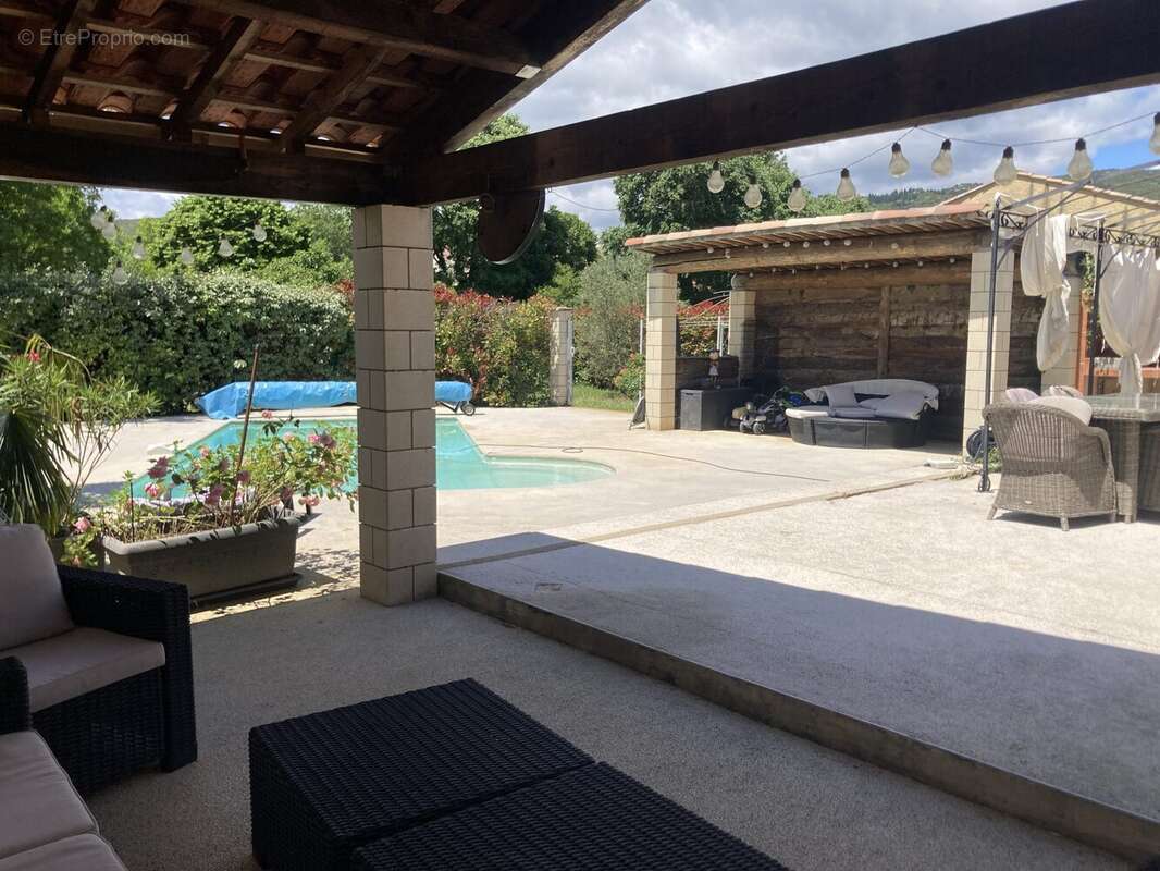 Maison 93 m² à Moules-Et-Baucels  - photo 3