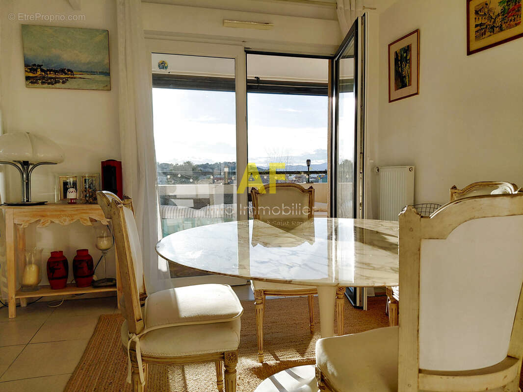 Appartement à SAINT-RAPHAEL