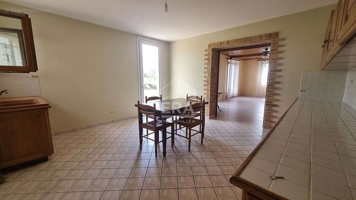 Maison 105m² à bussac-sur-charente - photo 10