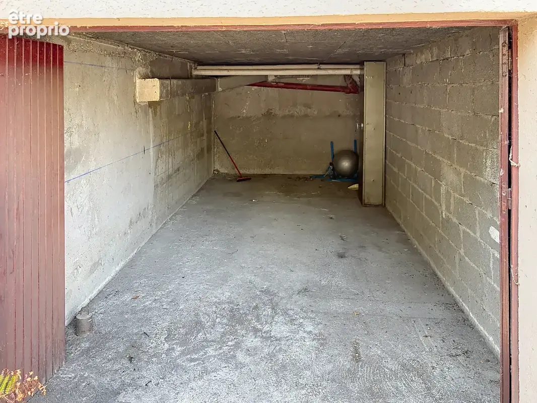 Box garage en rez-de-jardin à Mon - photo 4