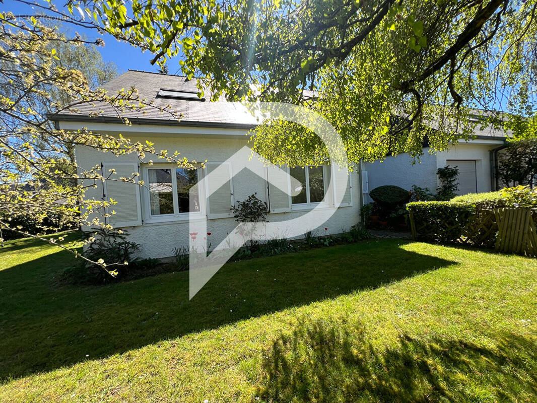 Maison à COIGNIERES