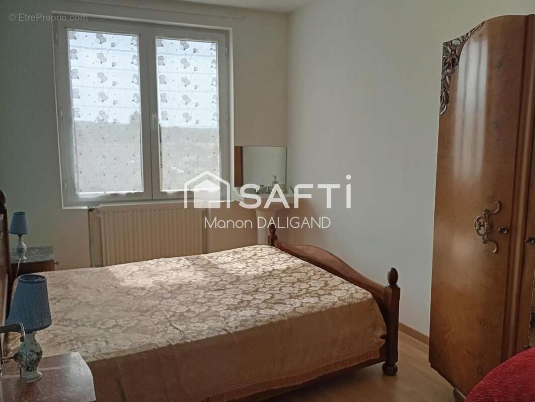 Maison 324 m² à Grury  - photo 4