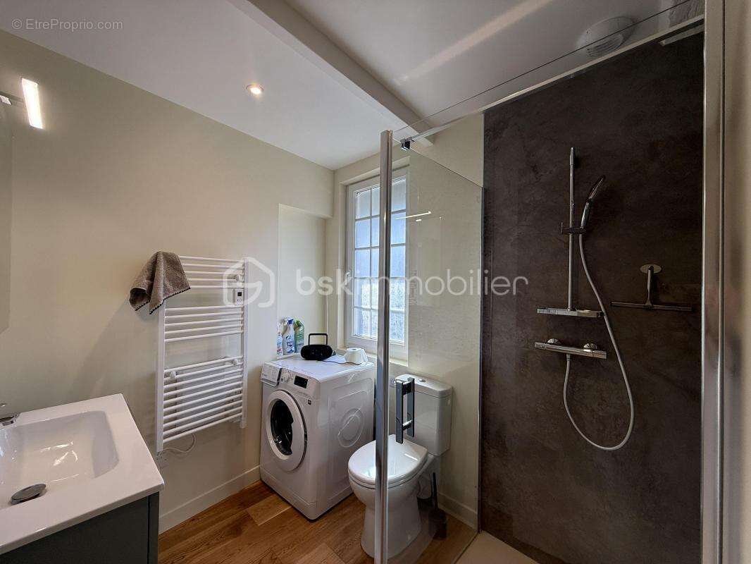 Maison à PONT-L&#039;EVEQUE