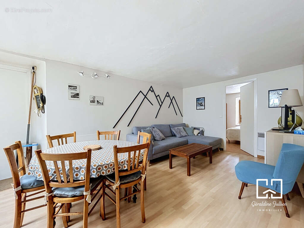 Appartement de 3 pièces + grenier et terrain à Val des Prés - photo 4