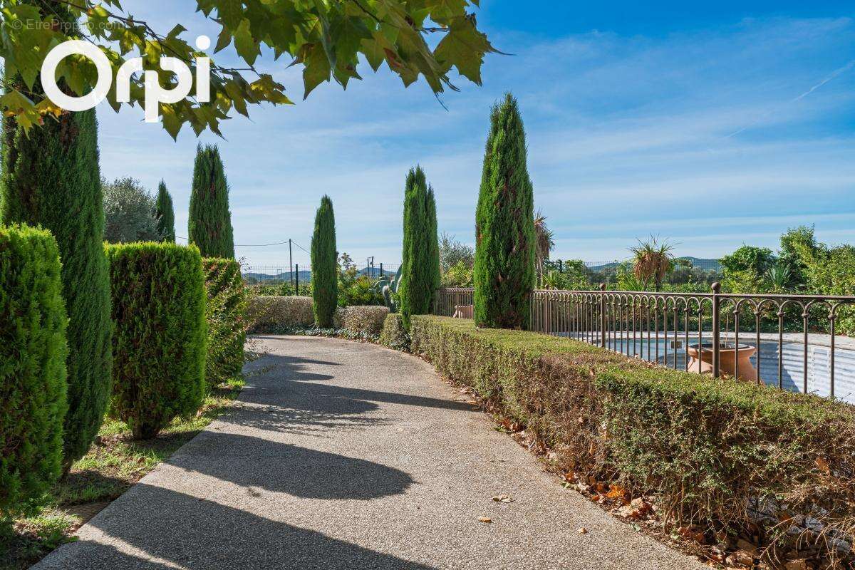 Maison à SAINT-JUST