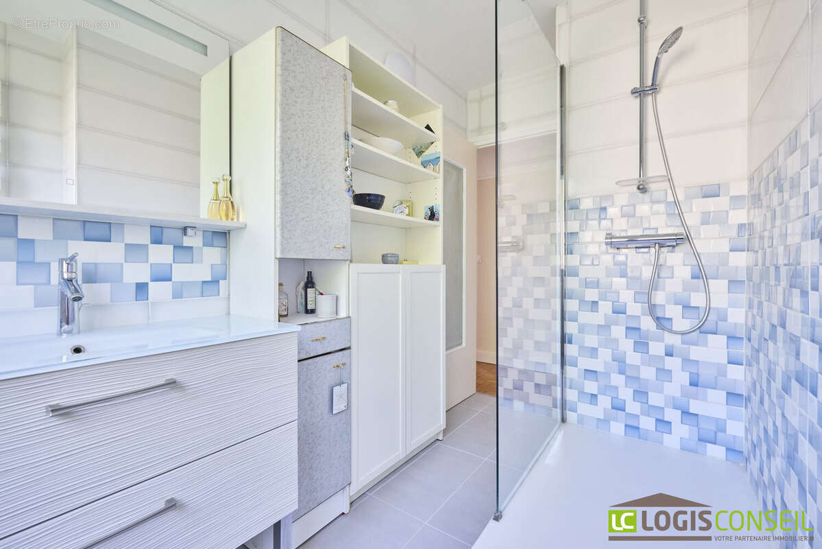 Appartement à BOURG-LA-REINE