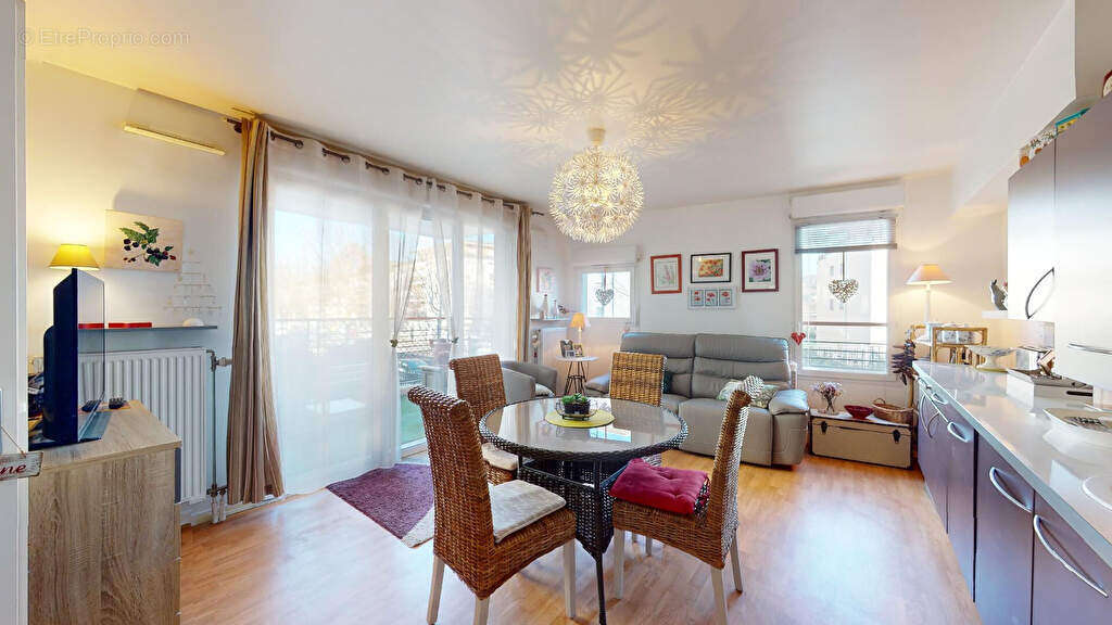 Appartement à MANTES-LA-JOLIE