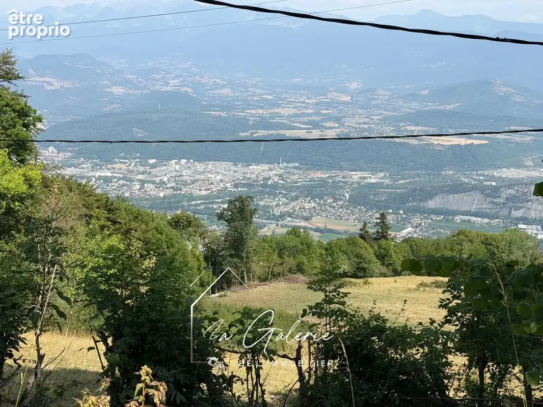Magnifique grange a renover au peuil a claix - photo 2