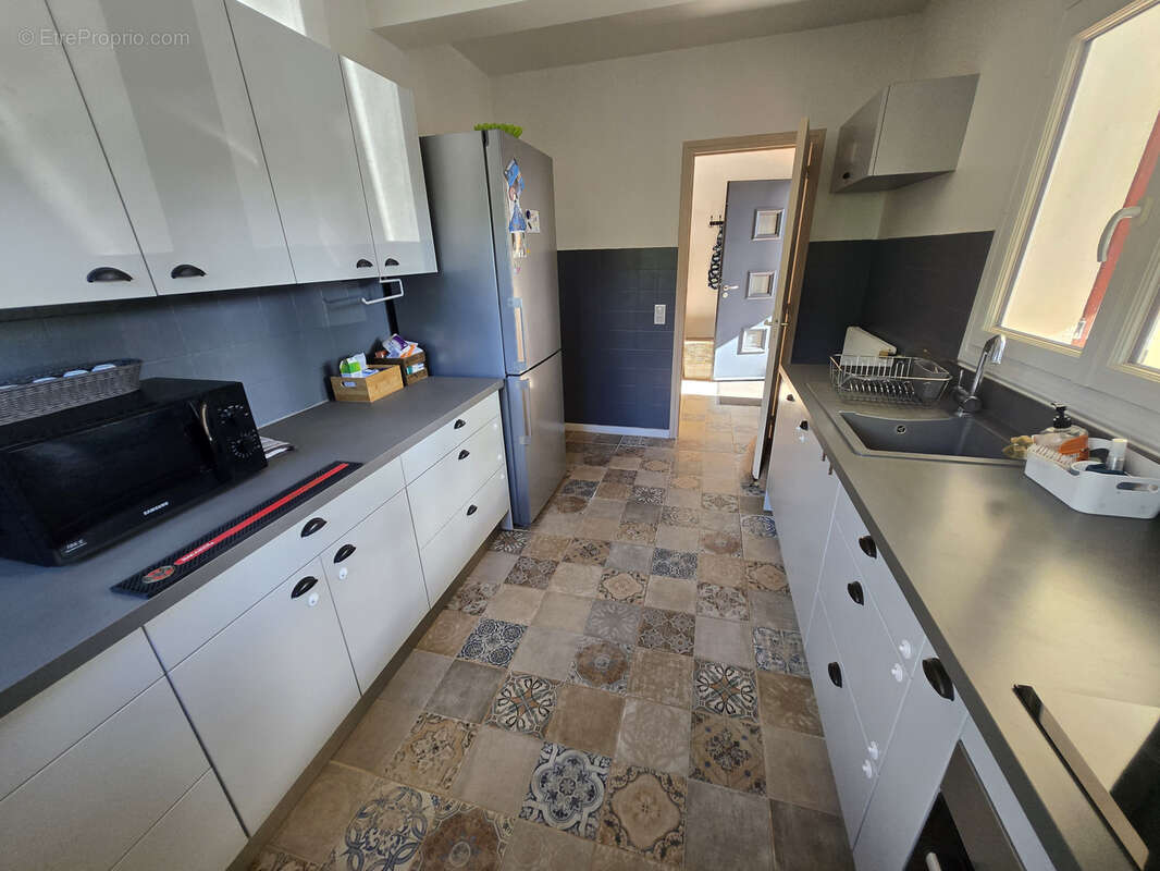 Appartement à SAINT-MARTIN-DU-VAR