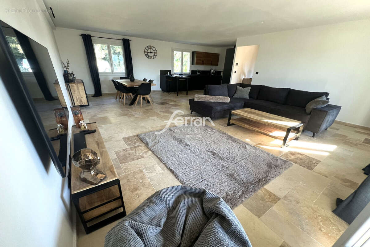 Maison à DRAGUIGNAN