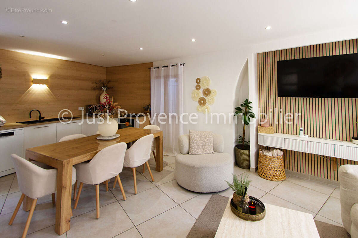 Maison Caromb 4 pièces - photo 4