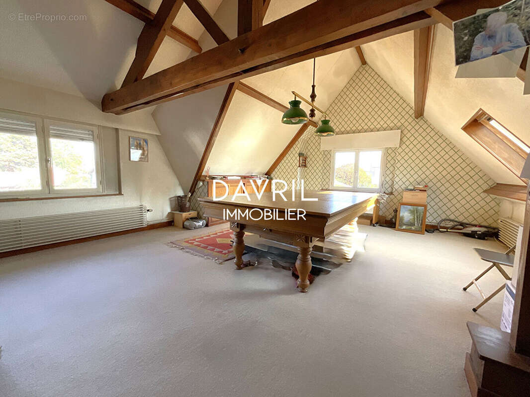 Maison à CONFLANS-SAINTE-HONORINE