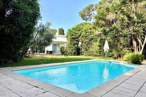 Maison à ANTIBES