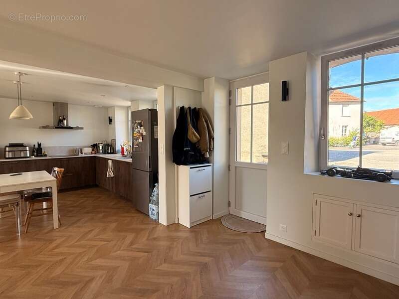 Maison en pierre entièrement rénovée, 95m², avec dépendances, terrain de 1154m² 148 000 € - photo 21