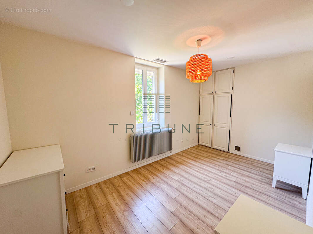 Proche d'AGEN -Maison en pierre de charme avec piscine, jardin et garage - photo 13
