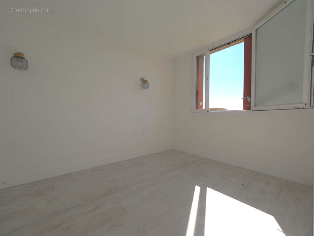 Appartement à ROMAINVILLE