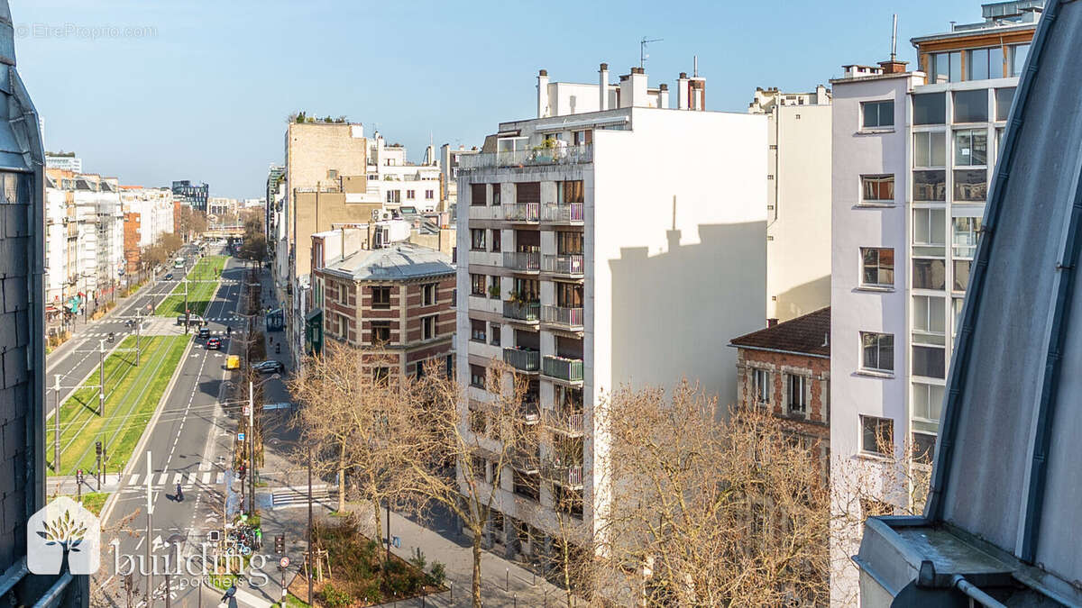 Appartement à PARIS-17E