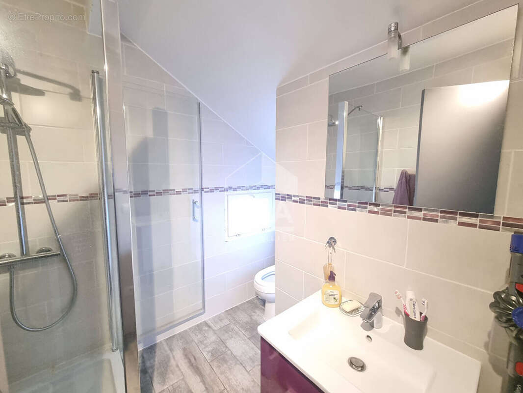 Maison à NEUILLY-SUR-MARNE