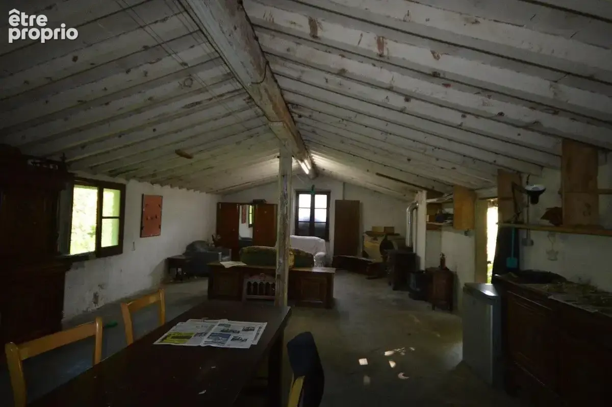 très bel ensemble immobilier de 3 habitations sur 3.38 hectares - photo 12
