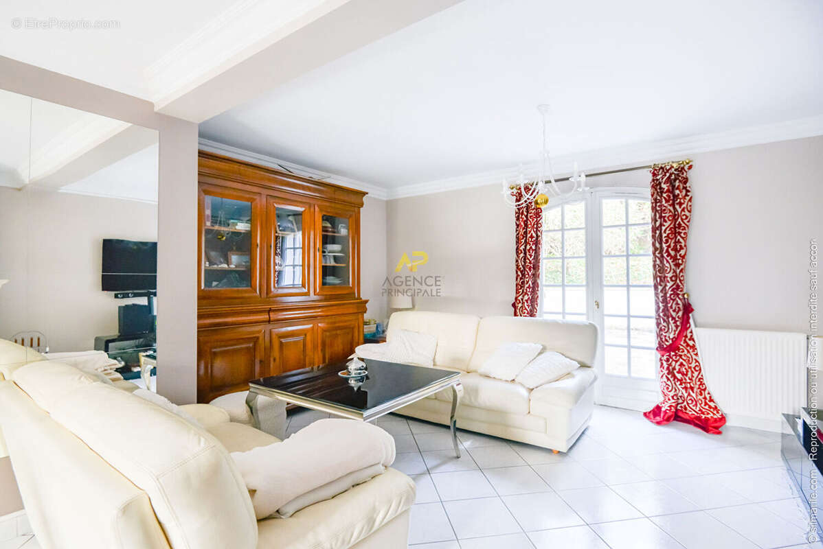 Maison à CORMEILLES-EN-PARISIS