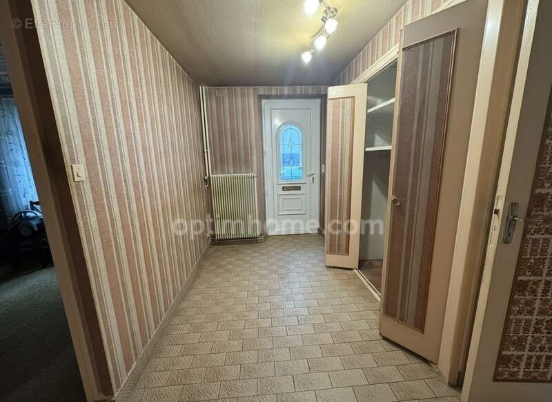 Maison à LA SUZE-SUR-SARTHE