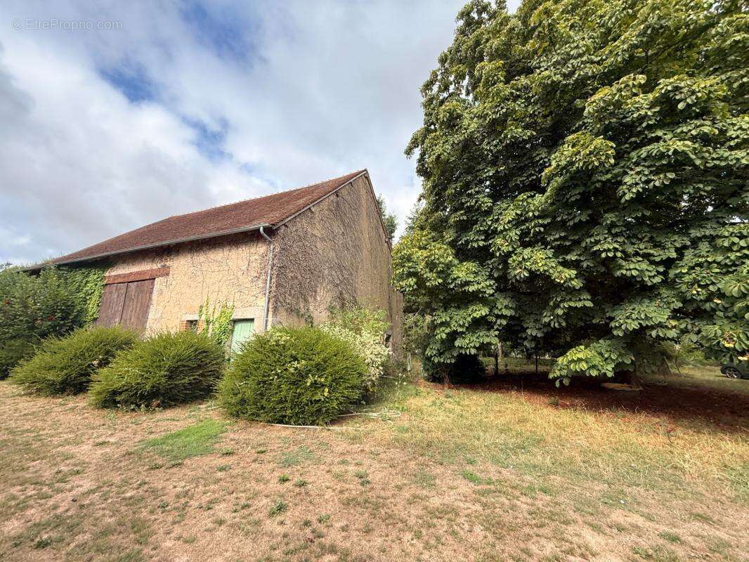 Propriété de caractère 284m² habitable, 5 chambres, annexe + grange sur terrain de 6885m² 197 000 € - photo 64