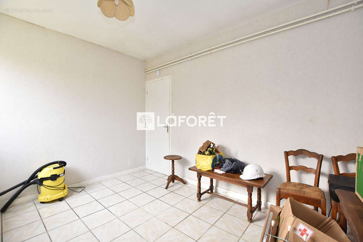 Maison à ARPAJON-SUR-CERE