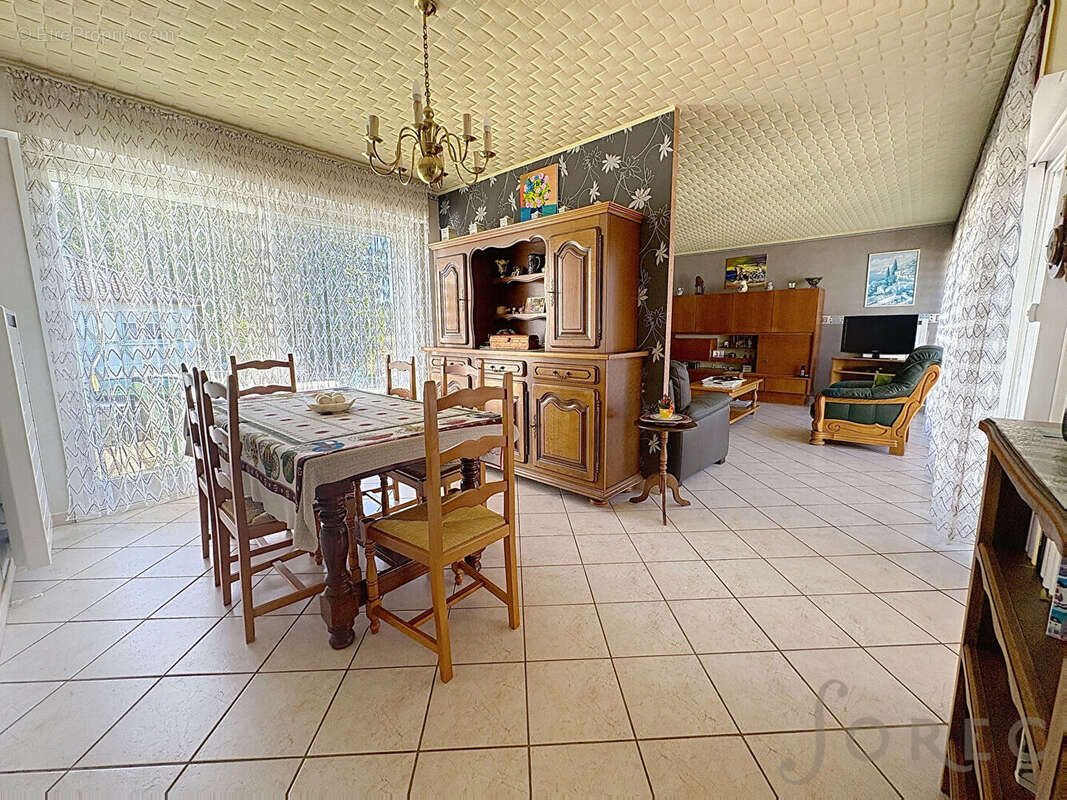 Maison à ARS-LAQUENEXY