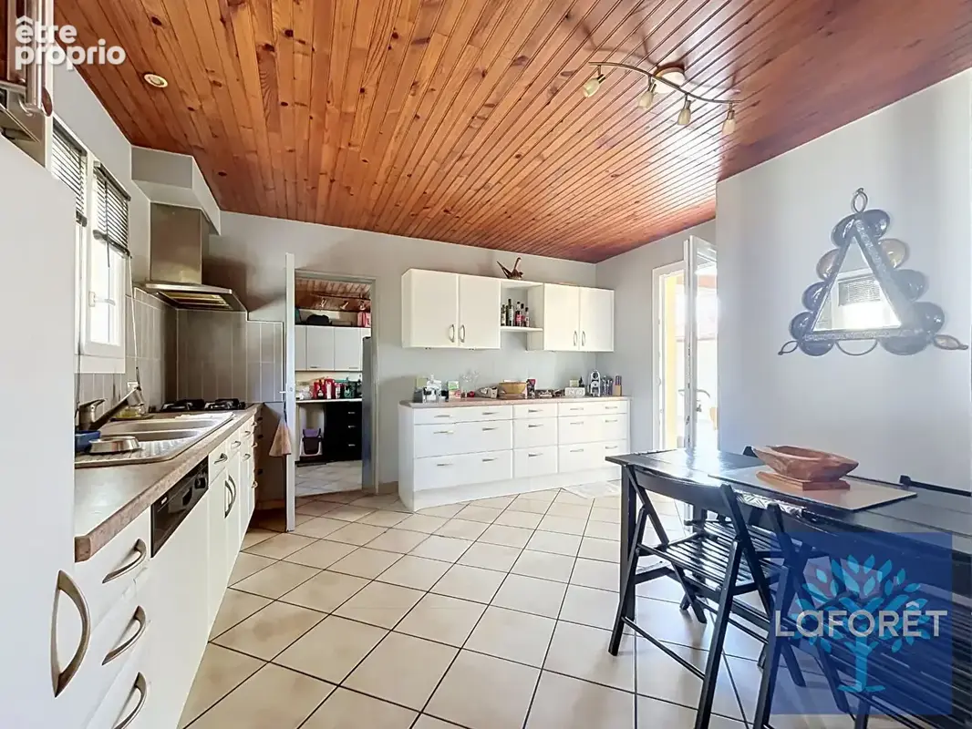Maison de 150m² avec jardin - photo 3