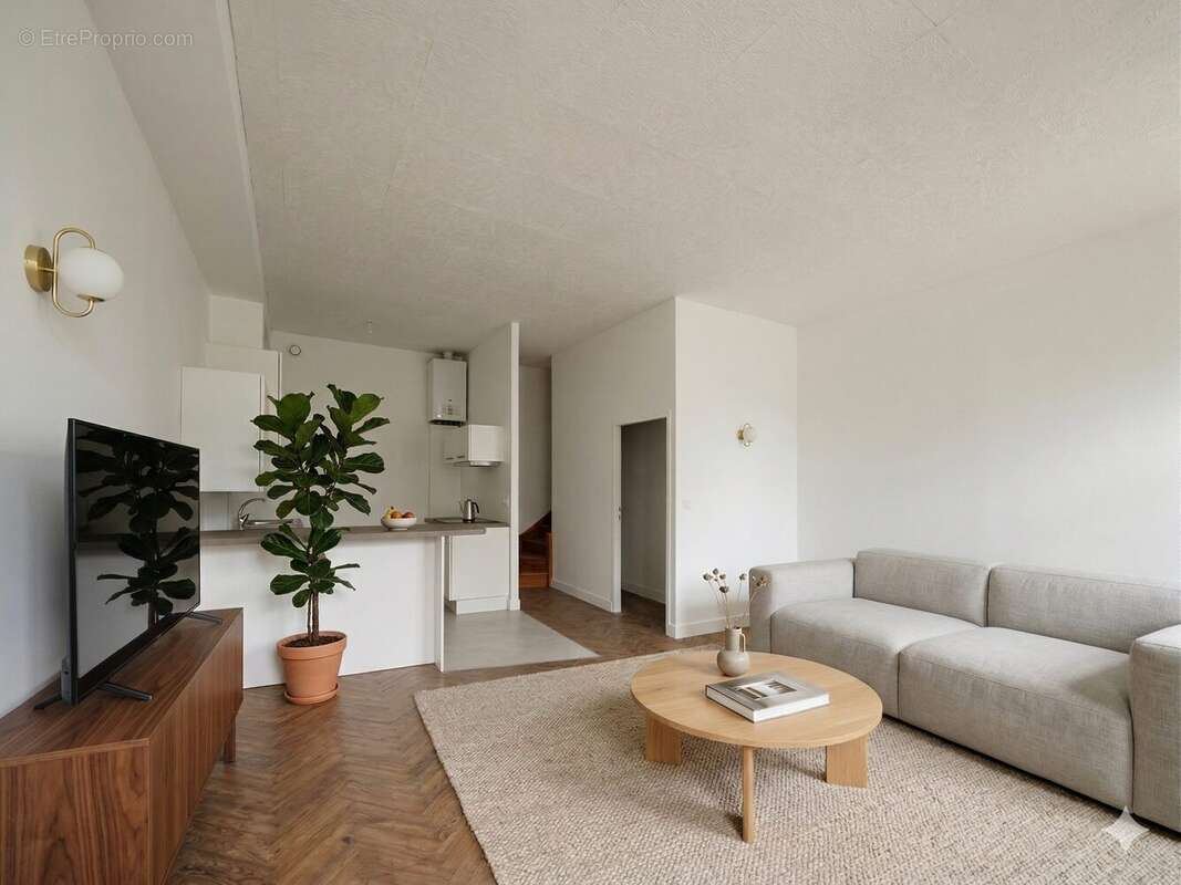 Appartement à CARBON-BLANC