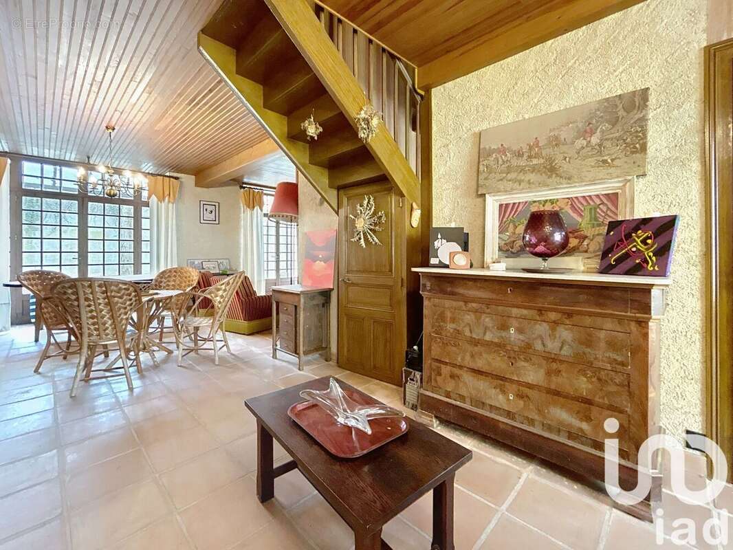 Photo 5 - Maison à MASSIGNAC