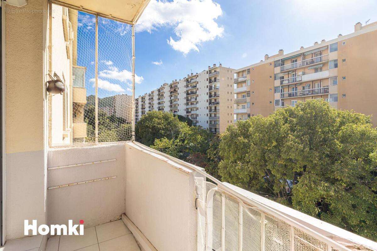 Appartement à MARSEILLE-10E