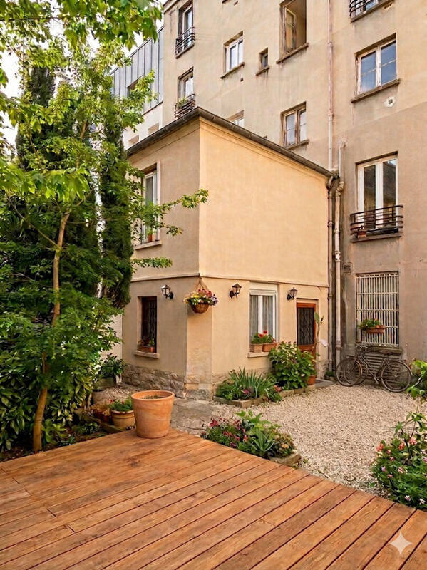 Appartement à PARIS-20E