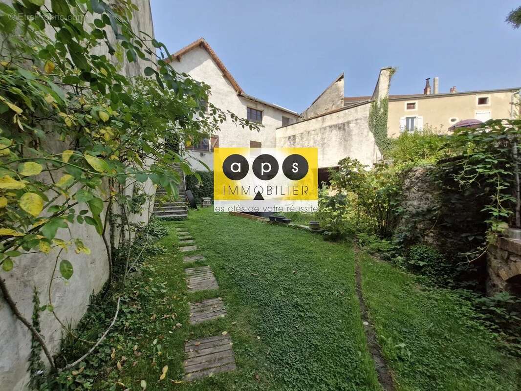 Maison à ARBOIS