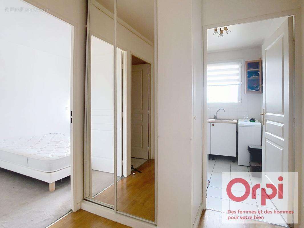 Appartement à ISSY-LES-MOULINEAUX