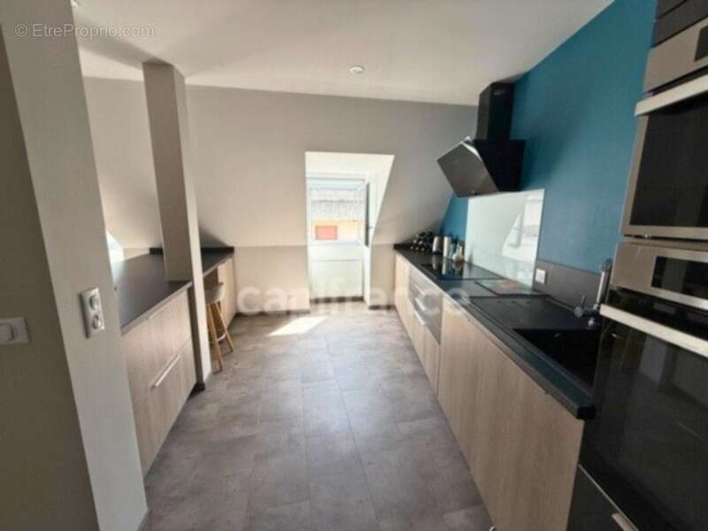 Superbe appartement T3 plein centre ville, résidence avec ascenseur - photo 3