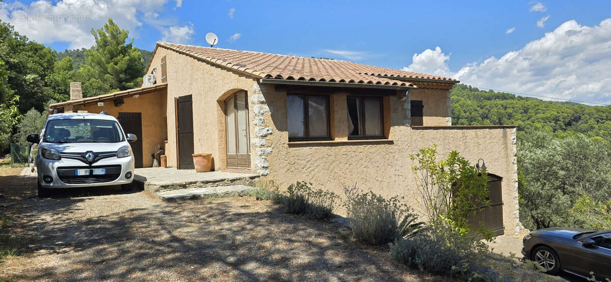 Maison à CALLAS