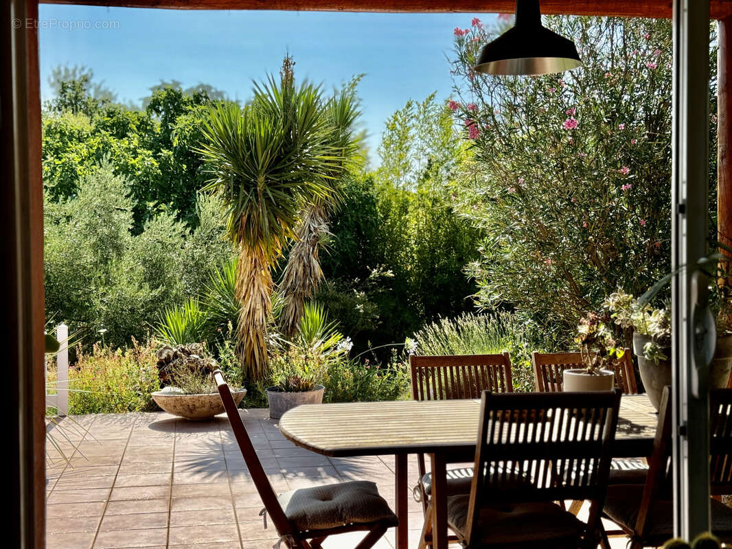 Maison avec vue à 10 min d'Uzès de 151 m2 sur 1252 m2 sans vis à vis, arboré piscinable et au calme - photo 18