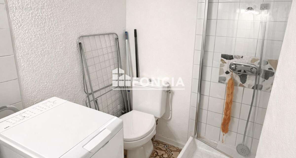 Appartement à REMOULINS