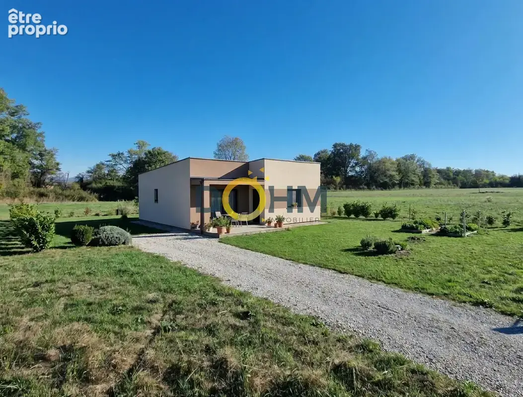 Terrain constructible de 946 m2   Nervieux (42) - photo 1