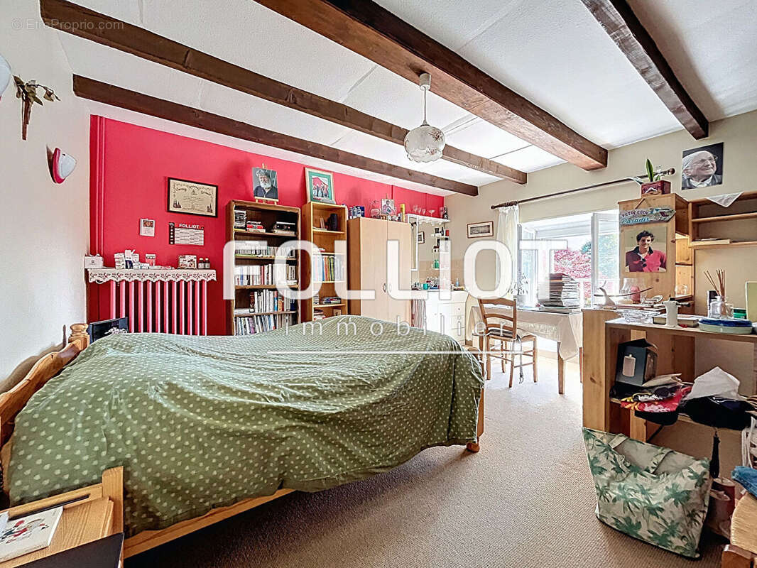 Maison à BRICQUEVILLE-SUR-MER