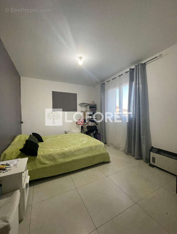 Villa Arles 9 pièce(s) 271 m2 - photo 8