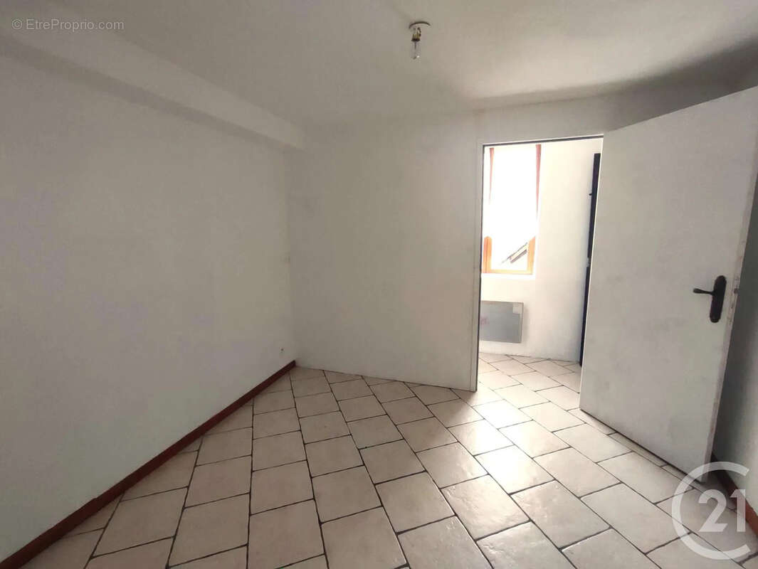 Maison à DONZY