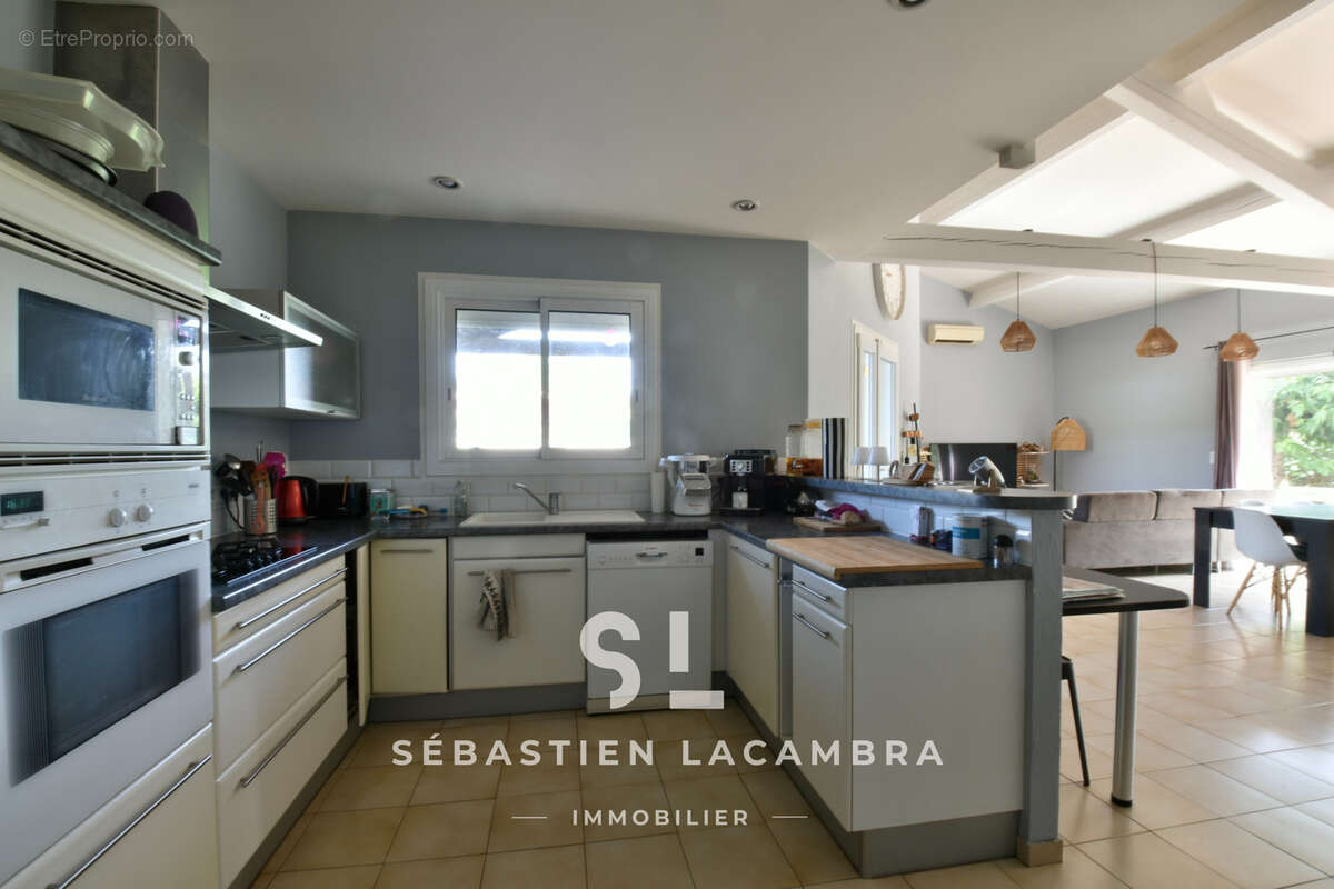 Maison à LESCURE-D&#039;ALBIGEOIS