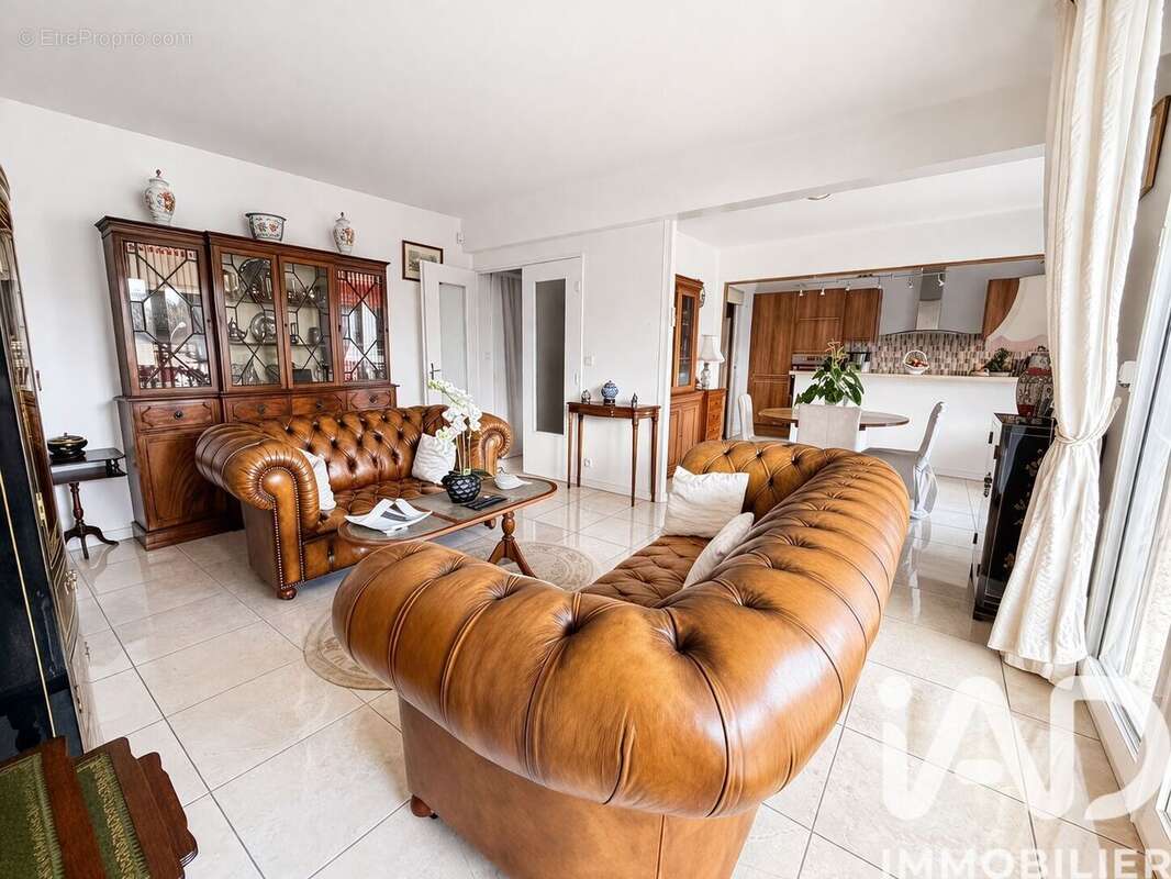 Photo 4 - Appartement à BOISSY-SAINT-LEGER