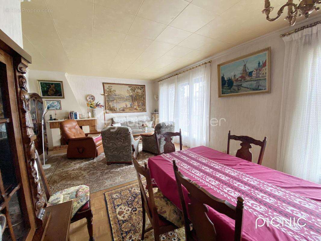 Appartement à JOUE-LES-TOURS